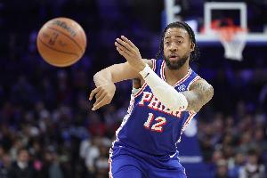 NBA生涯场均7.6分！欧媒：瓦伦西亚与前76人前锋沃特福德深度谈判