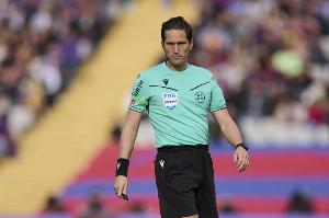 蒙特罗：如果让我选裁判最重要的素质，那就是扛起责任的内心力量