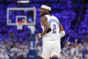 攻得猛还不失误！近10季30+且0失误场次榜：SGA领跑 浓眉第二