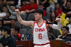 抓紧找回状态！陈昱休3场亚洲杯小组赛7中0 就靠罚球拿到2分