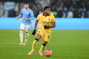 记者：加拉塔萨雷询问了恩昆库相关情况，但球员本人不愿加盟